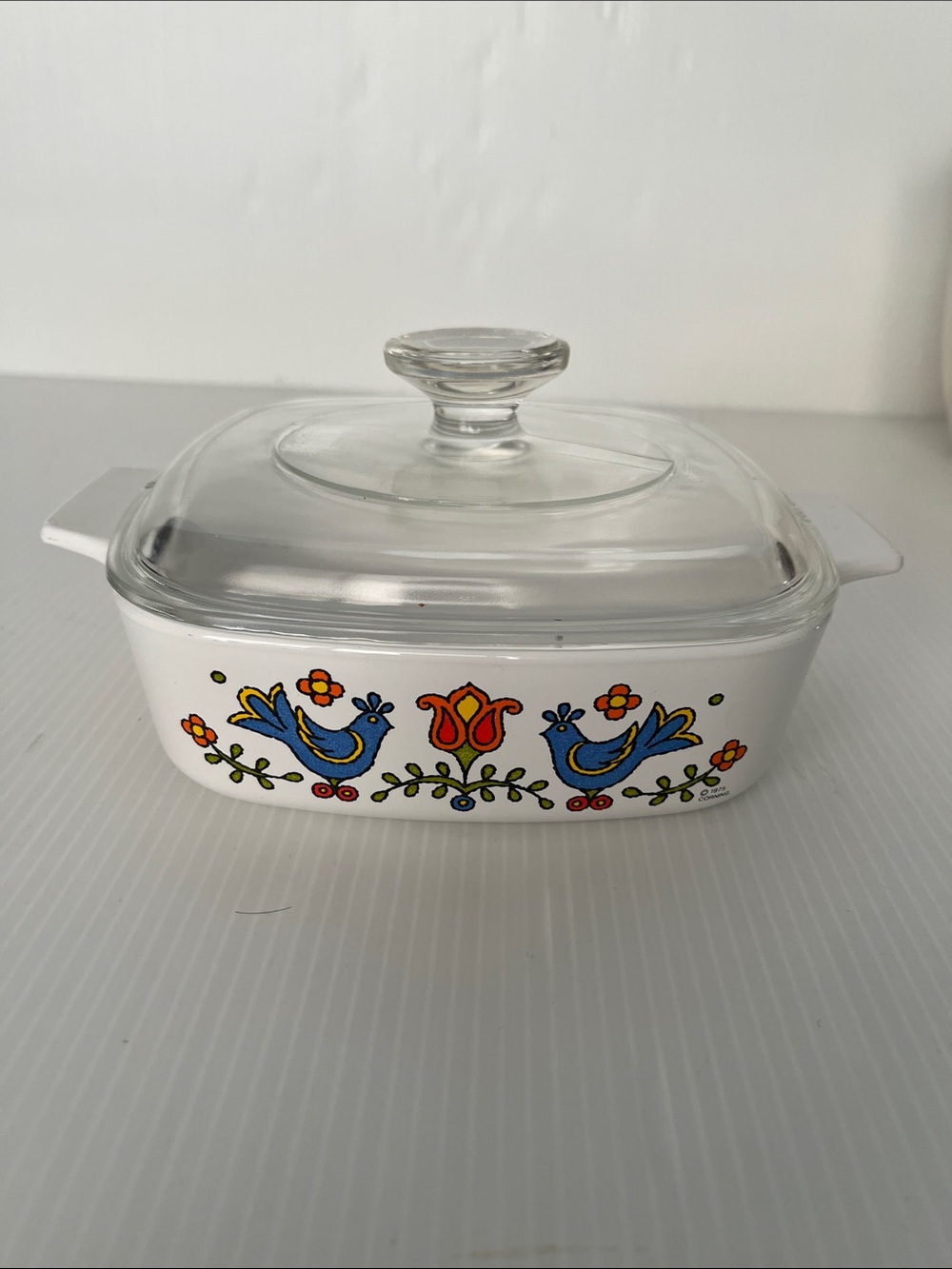 Vintage 1 Qt. Corning Ware Ceramic Dish